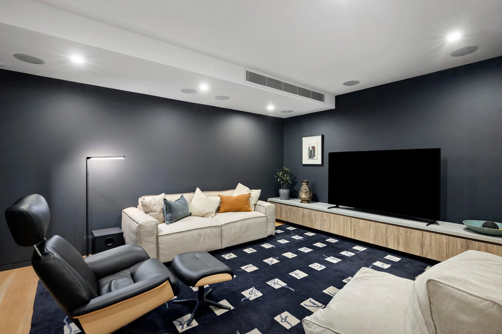 8B Morell Street, Mornington, 3931