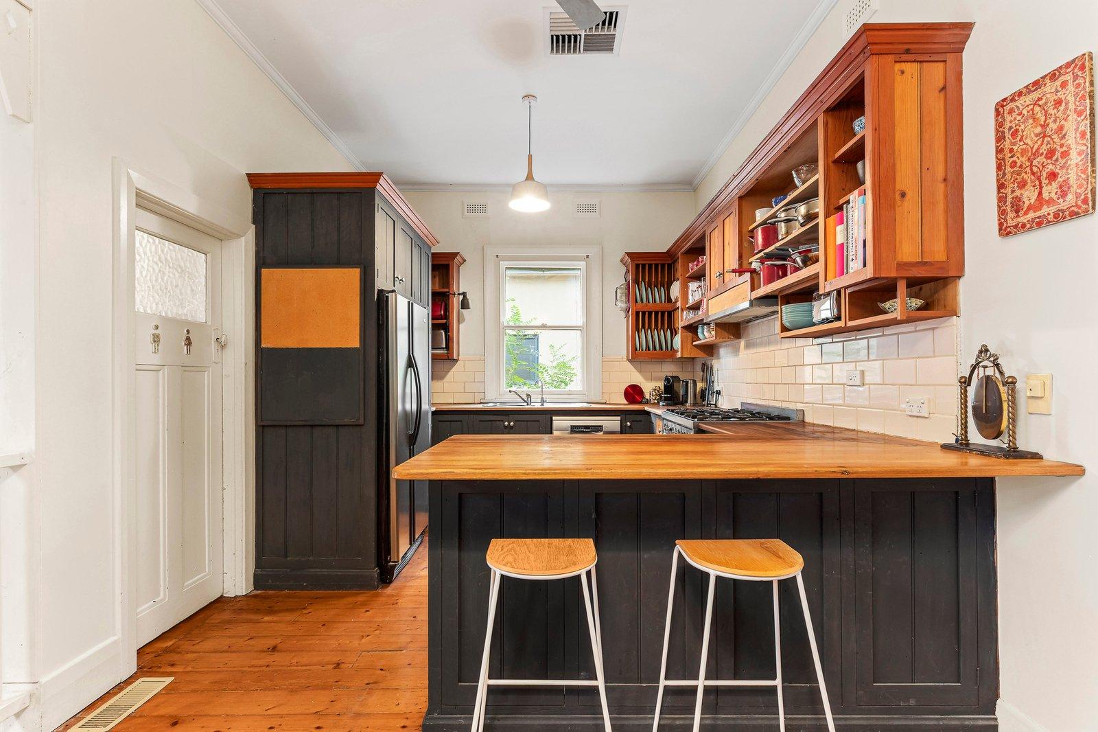 9 Nairn Street, Ashburton, 3147