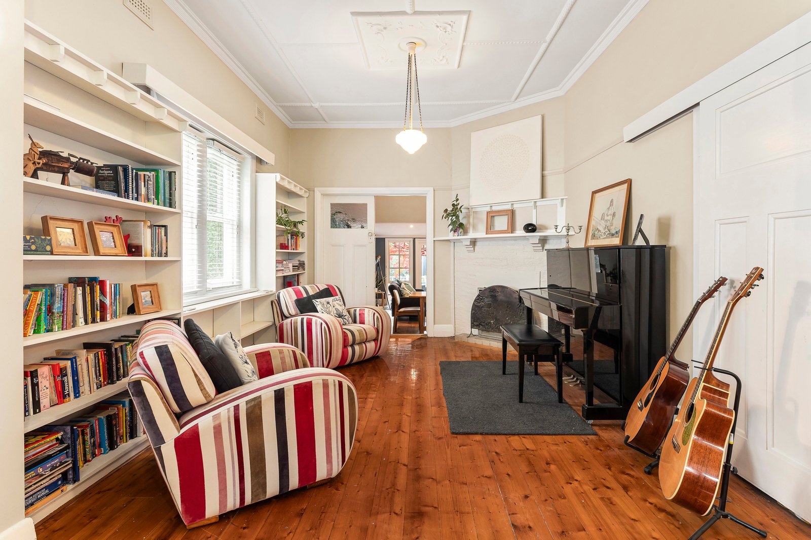 9 Nairn Street, Ashburton, 3147