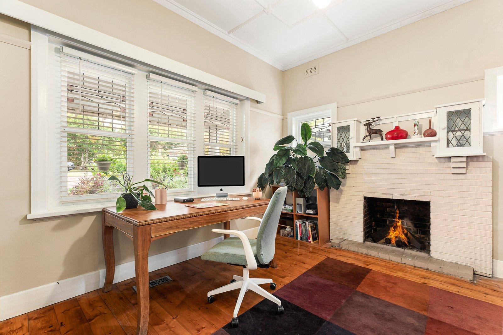 9 Nairn Street, Ashburton, 3147