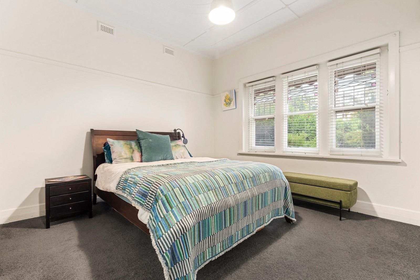 9 Nairn Street, Ashburton, 3147