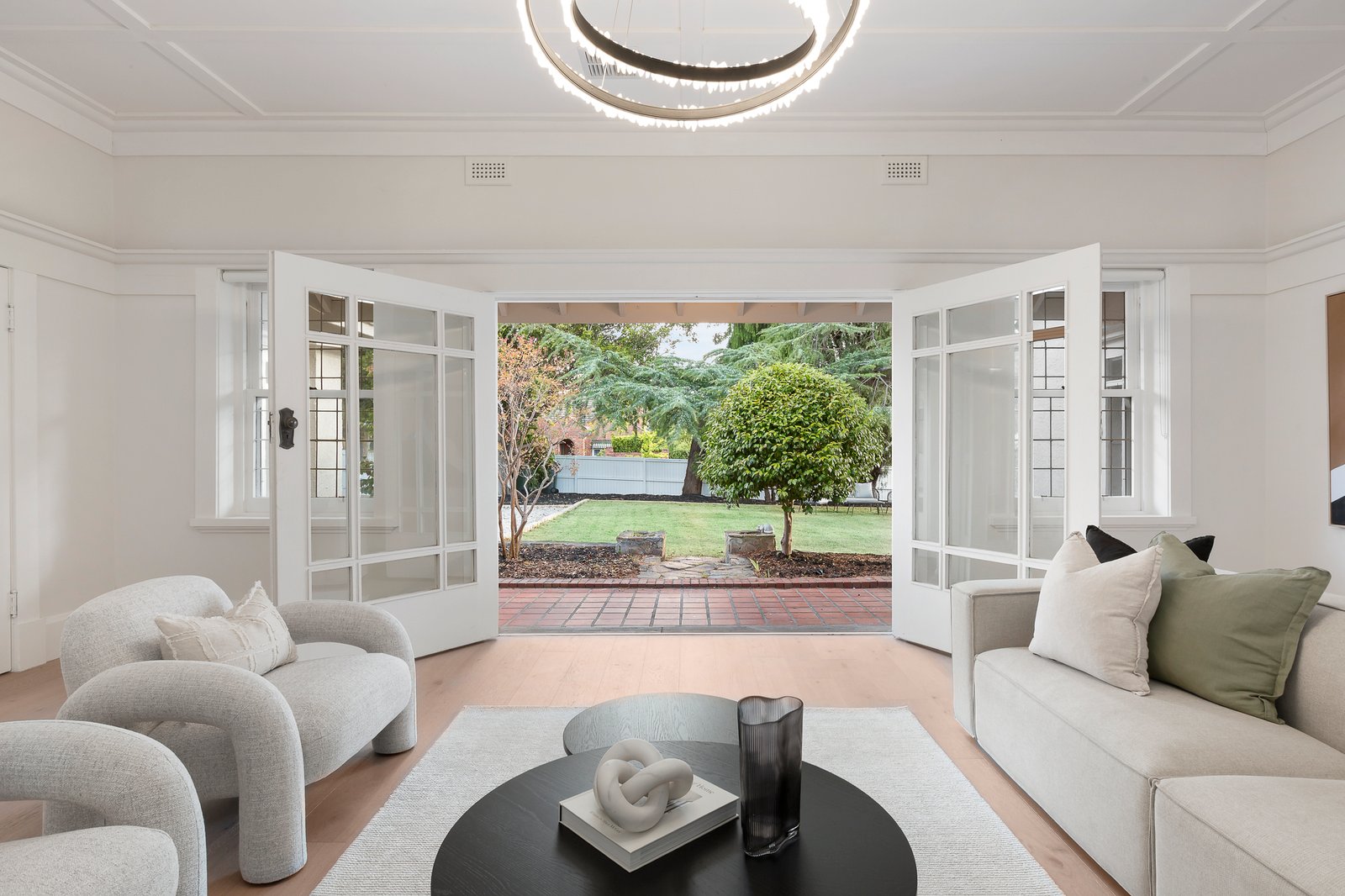 9 Canterbury Road, Camberwell, 3124