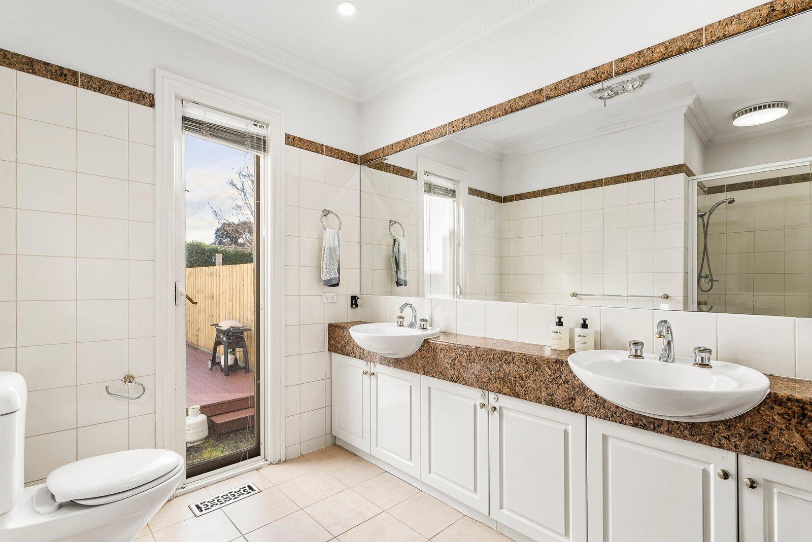 9 Clevedon Court, Kew, 3101
