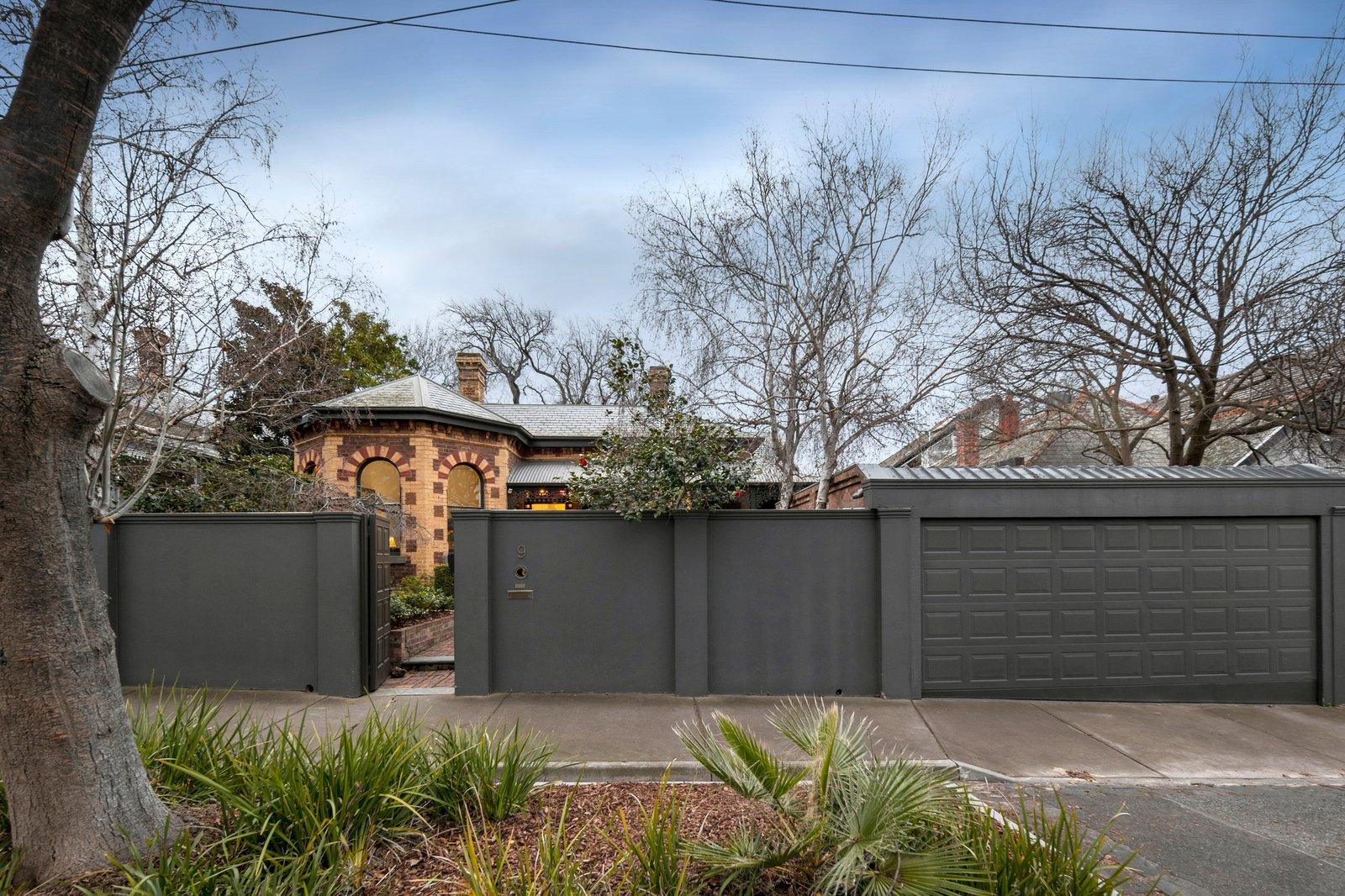9 Hawksburn Road, South Yarra, 3141