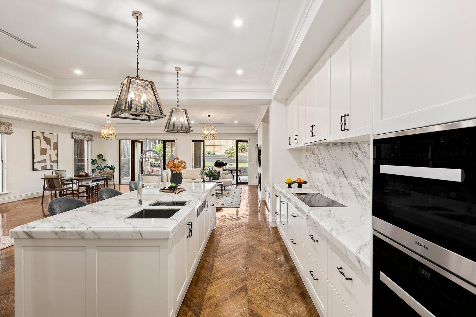 9 Highbury Street, Balwyn North, 3104