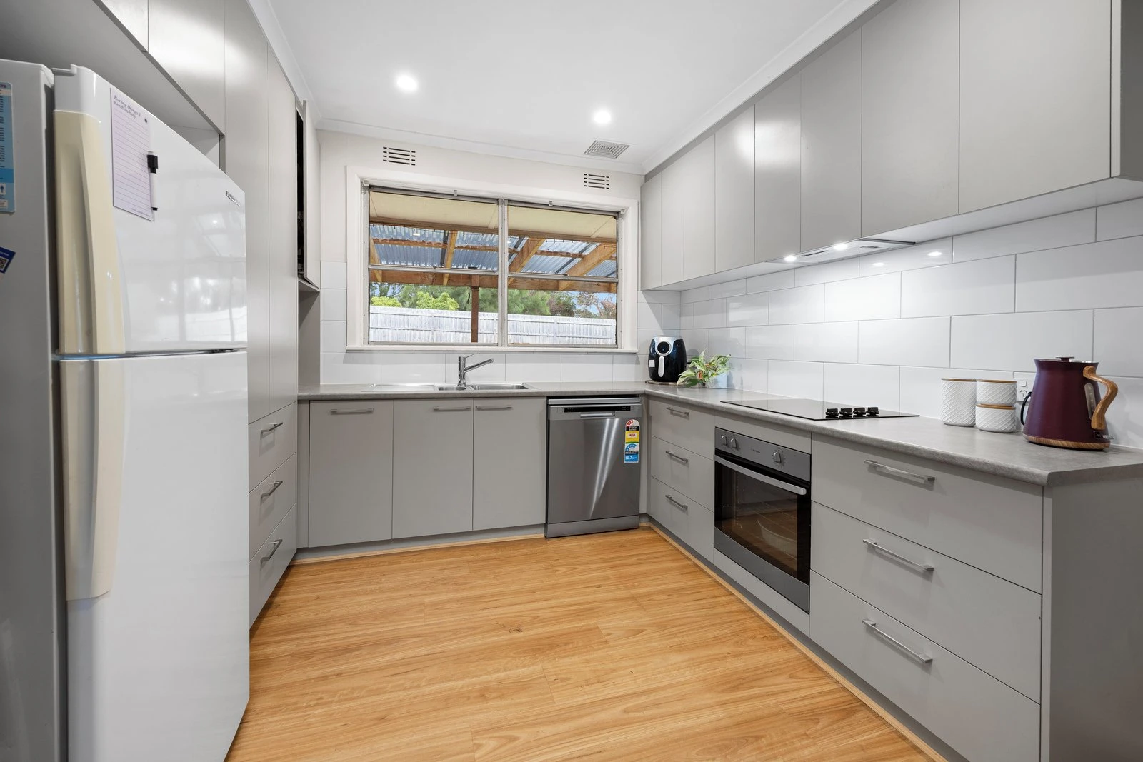 9 Karella Crescent, Mornington, 3931
