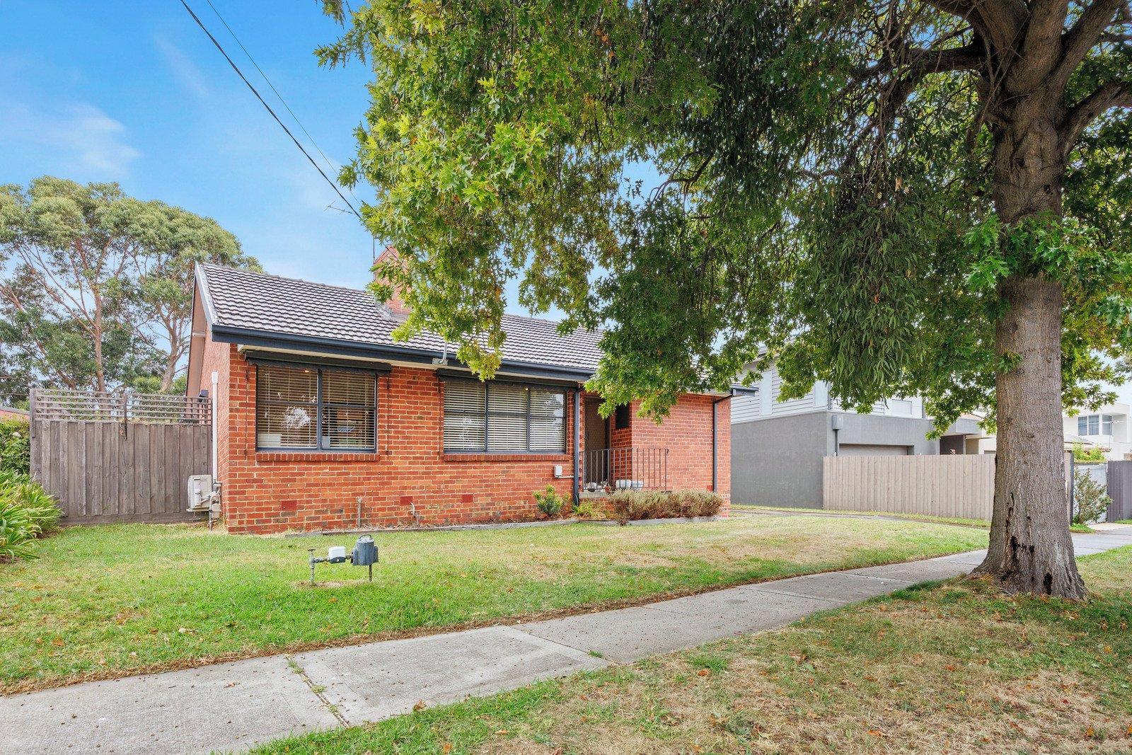 9 Karella Crescent, Mornington, 3931