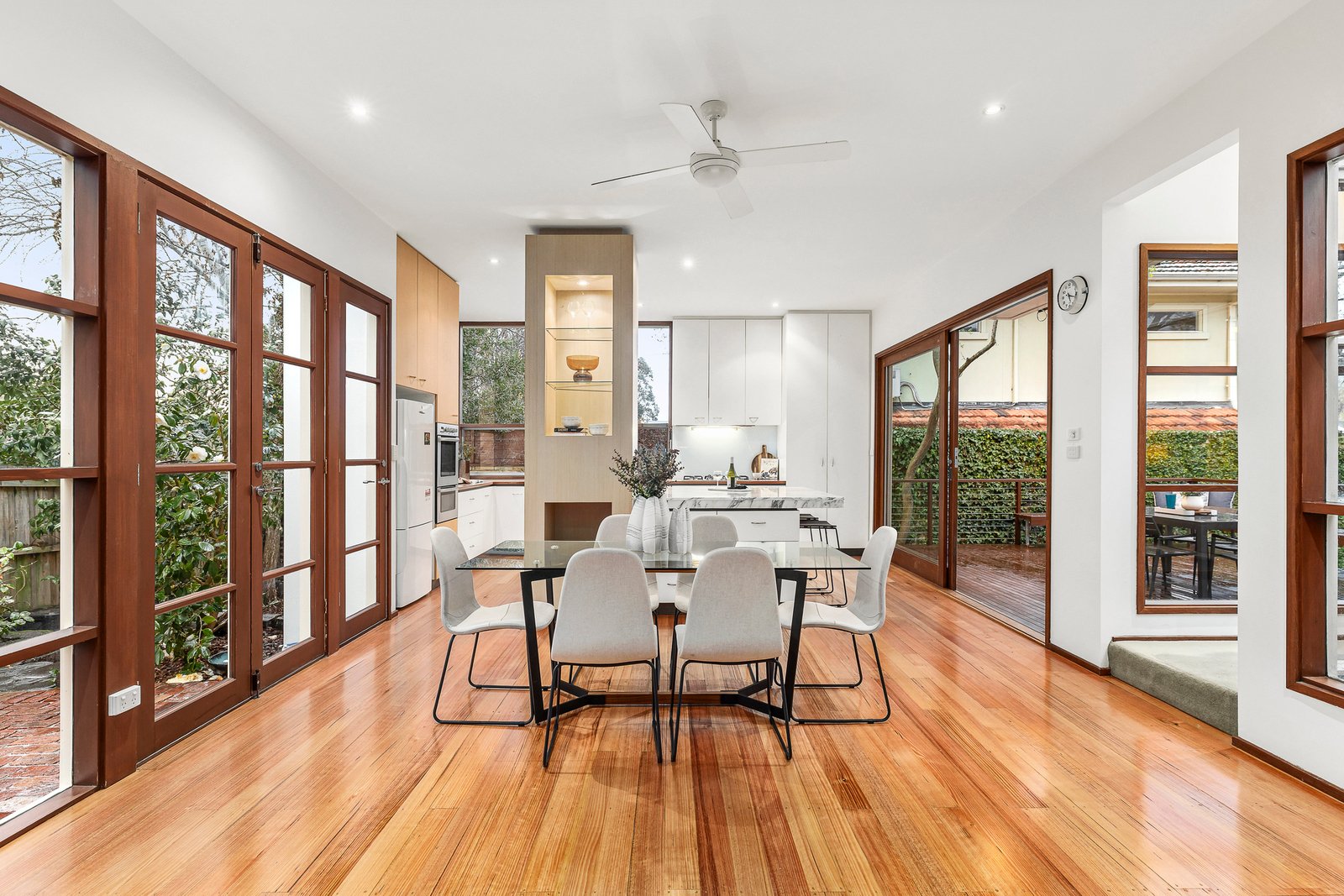 9 Laurel Court, Hawthorn East, 3123