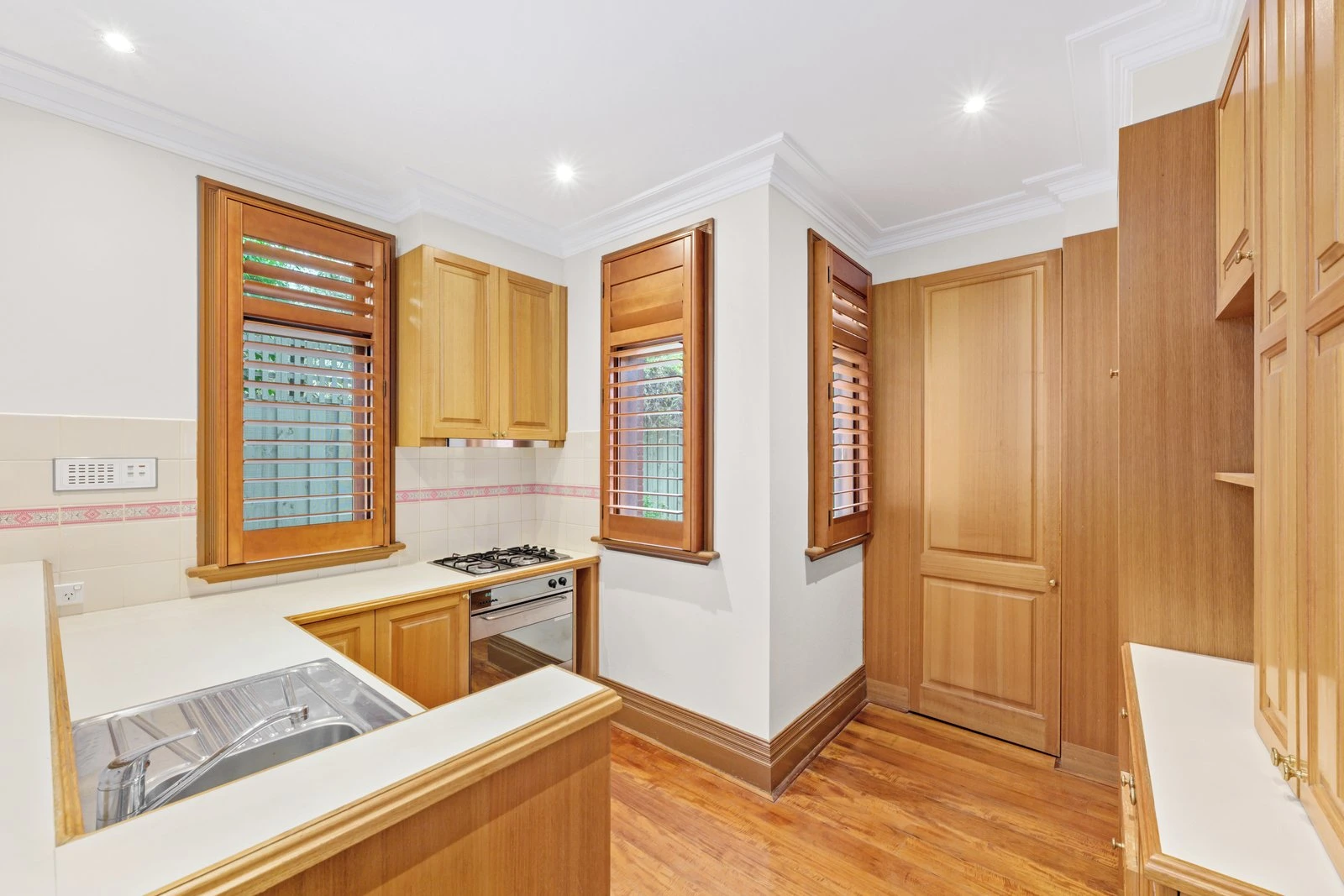 9 Trafalgar Street, Mont Albert, 3127