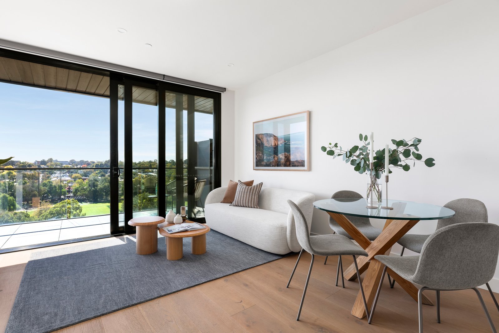 902/10 Lilydale Grove, Hawthorn East, 3123
