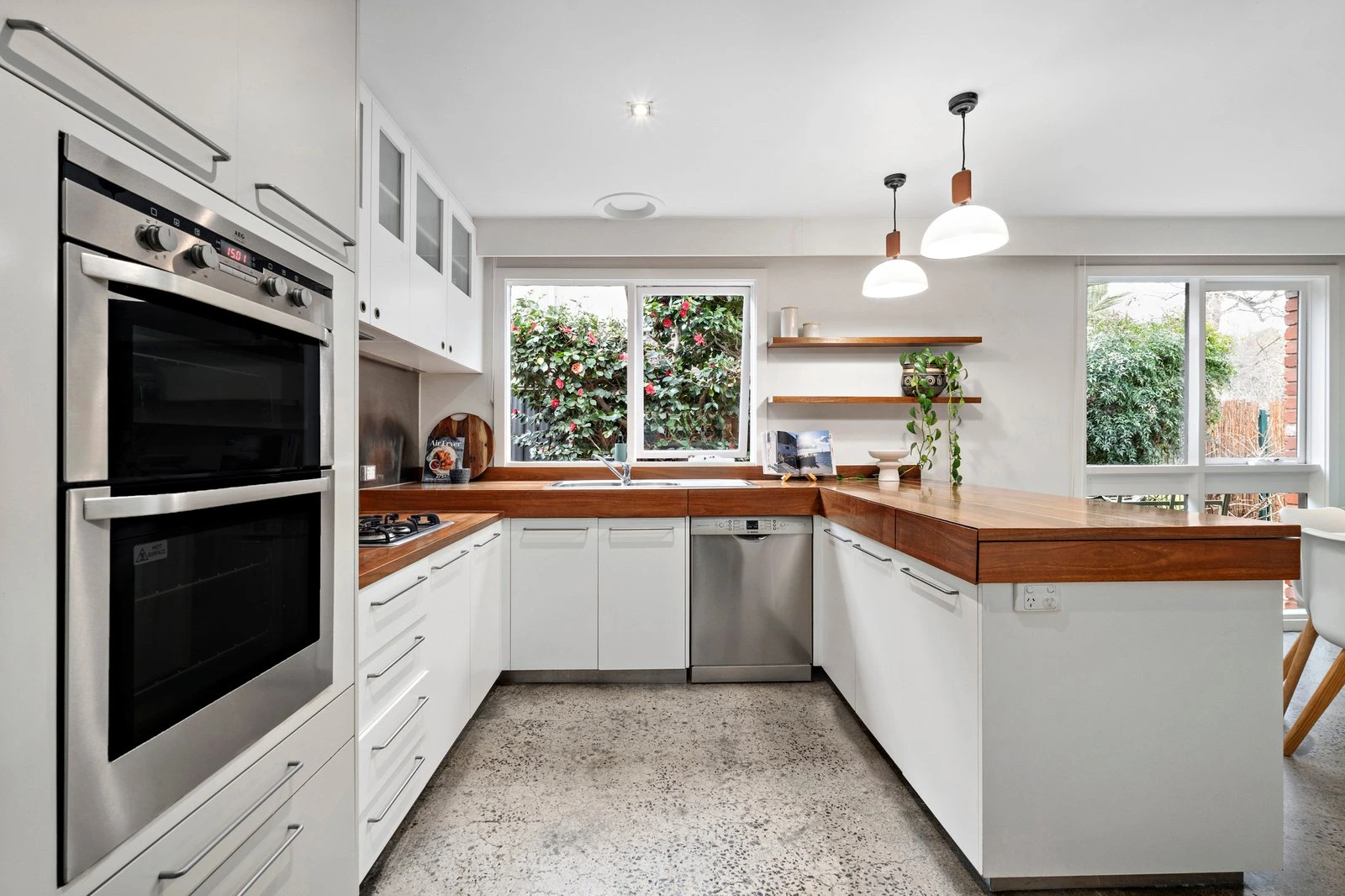 9/1-3 Landcox Street, Brighton East, 3187