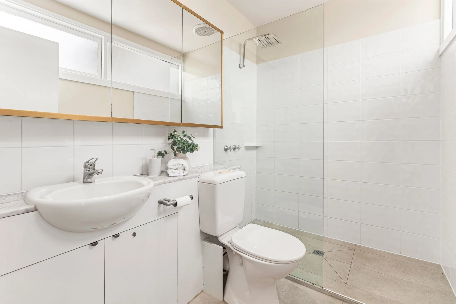 9/150 Barkers Road, Hawthorn, 3122