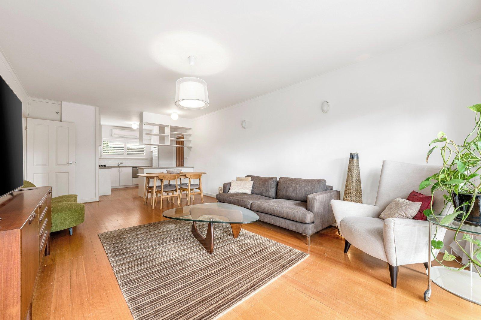 9/3 Boston Road, Balwyn, 3103