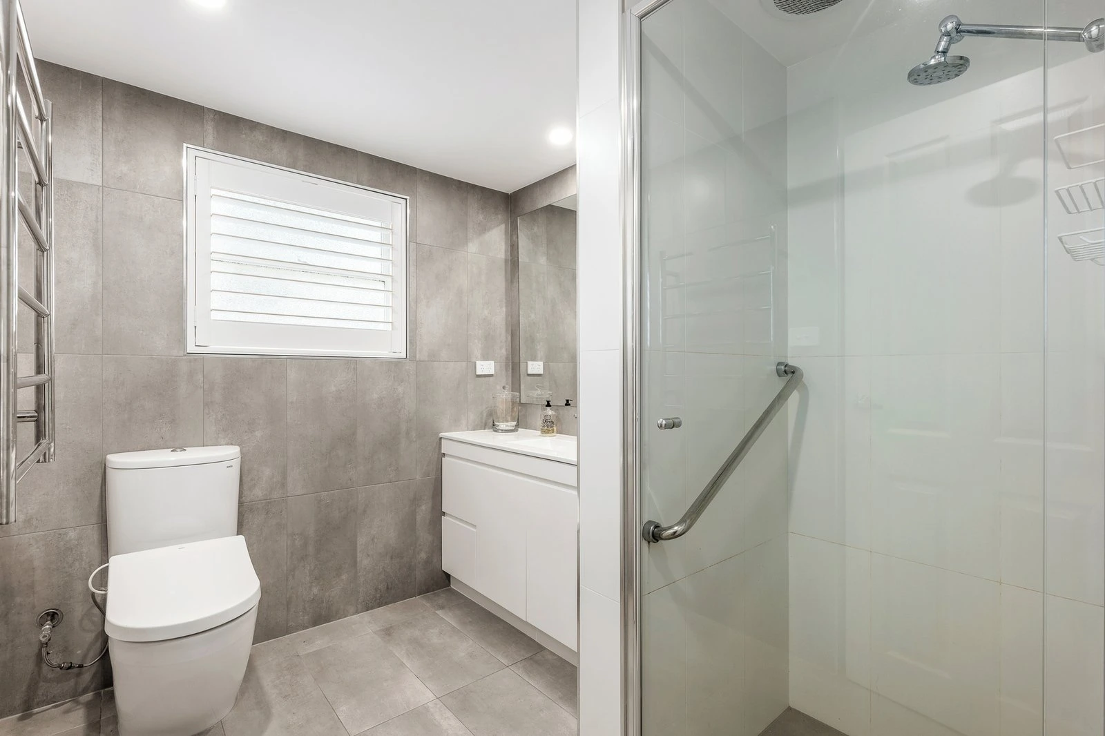 9/3 Boston Road, Balwyn, 3103