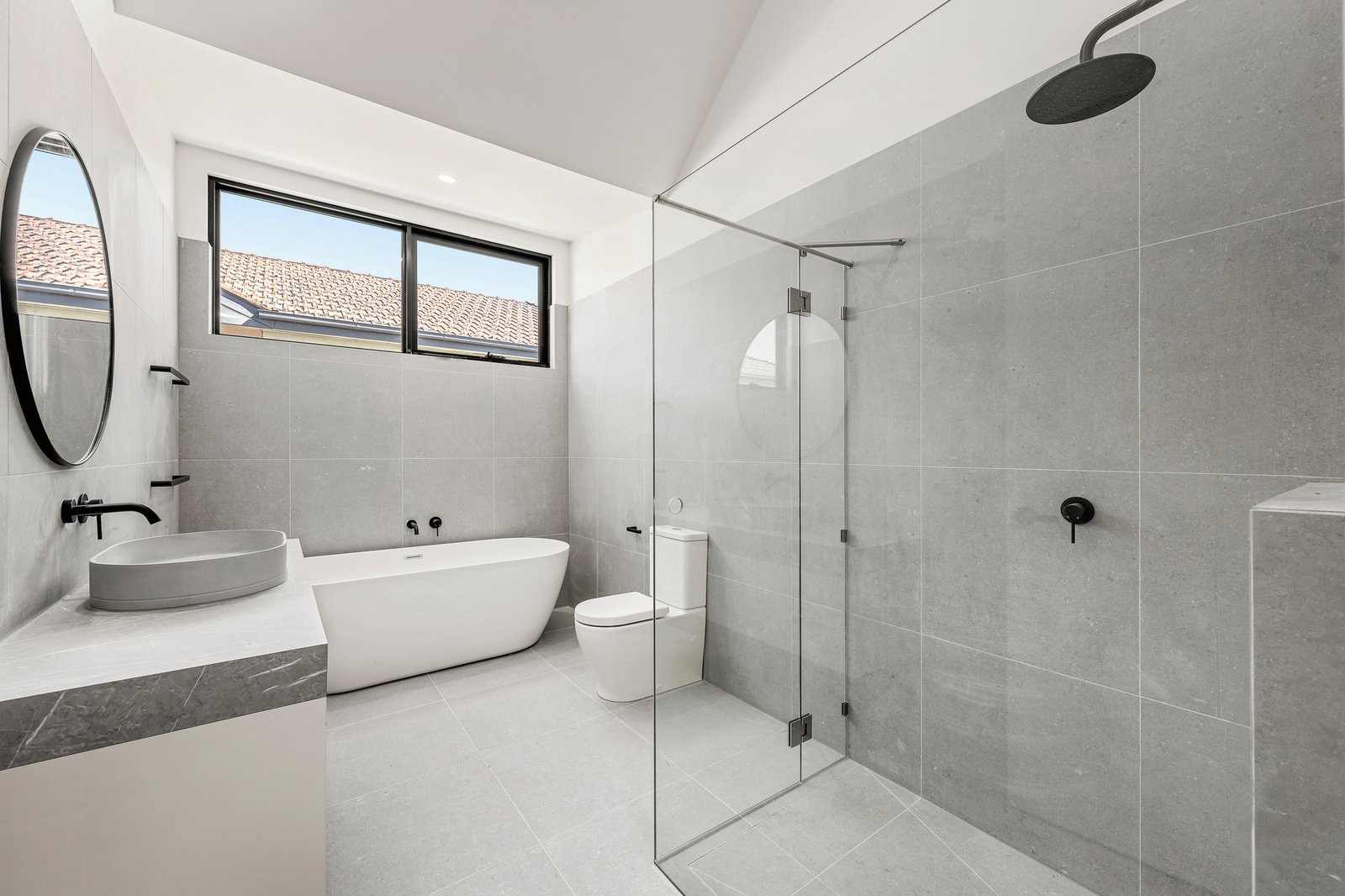 9A Benwerrin Road, Surrey Hills, 3127