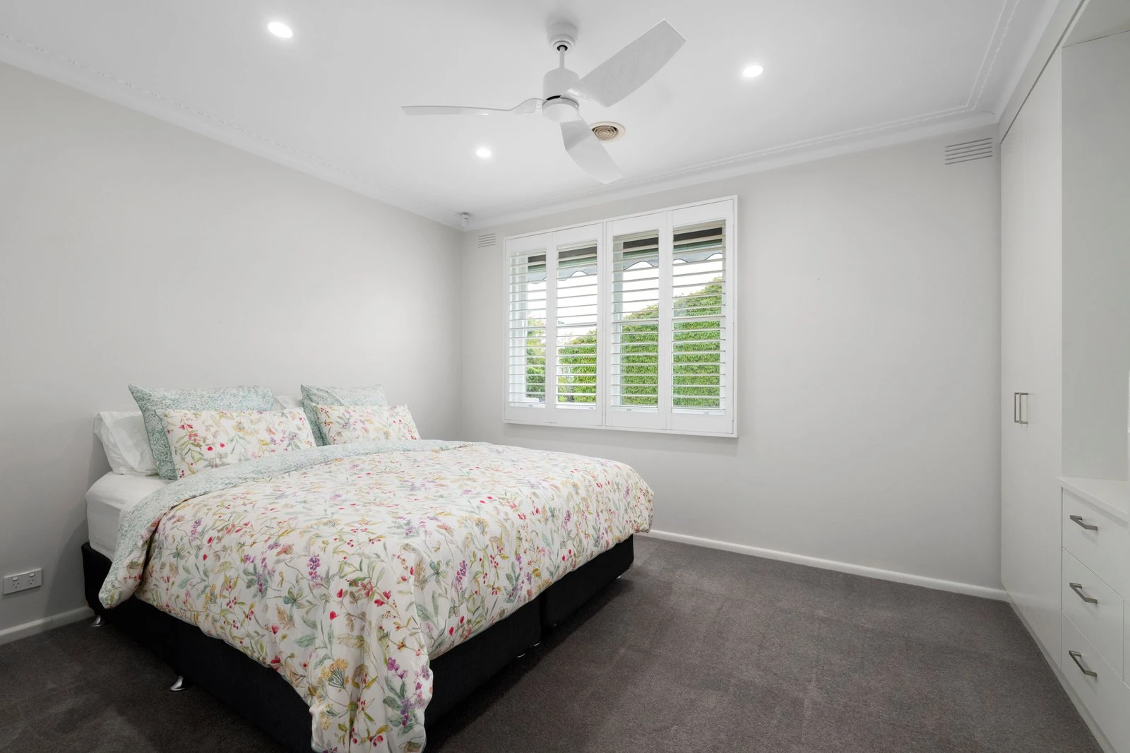 1-2/18 Pine Street, Brighton, 3186