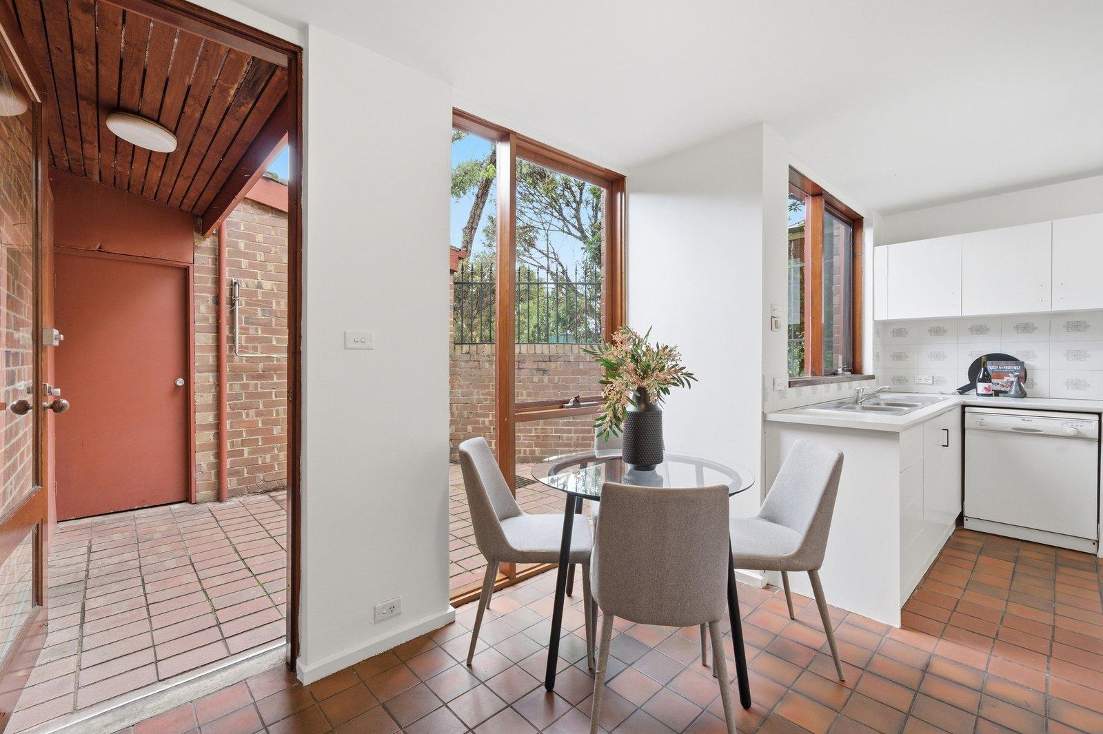 1-5/274 Barkers Road, Hawthorn, 3122