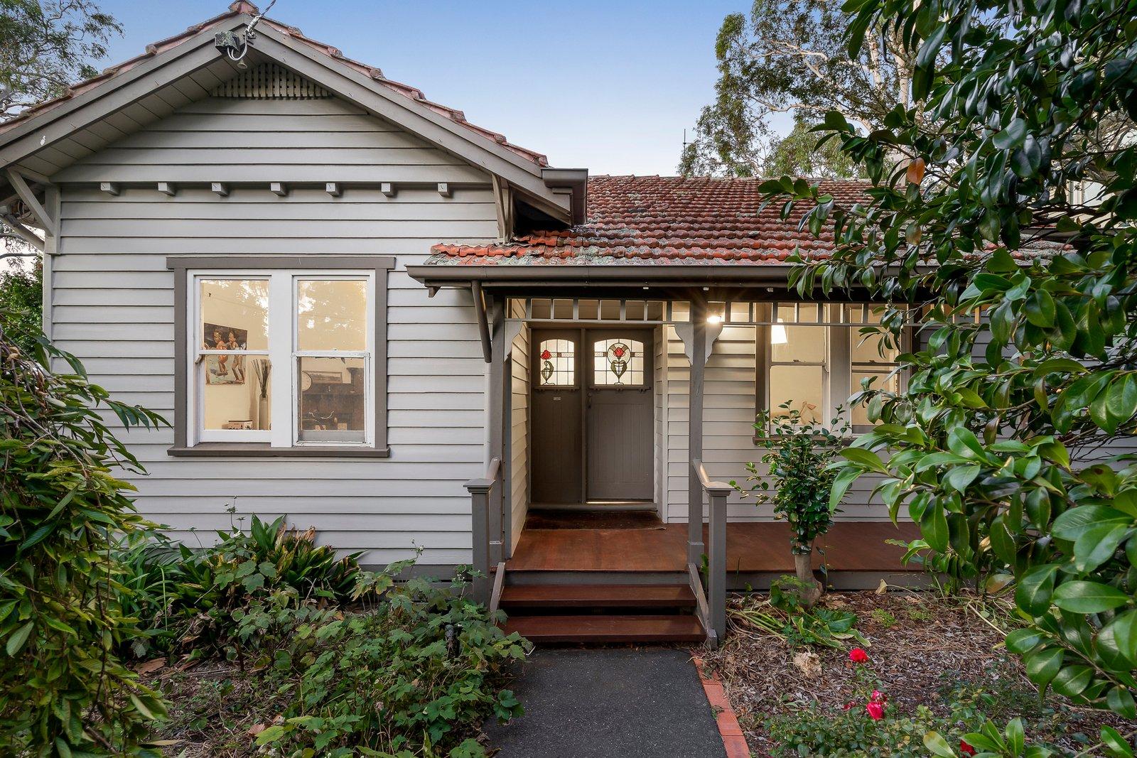 1 Allie Street, Surrey Hills, 3127