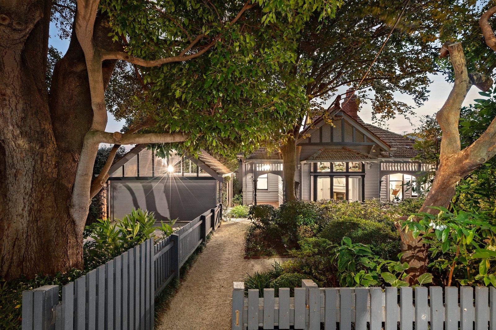 1 Logan Street, Canterbury, 3126
