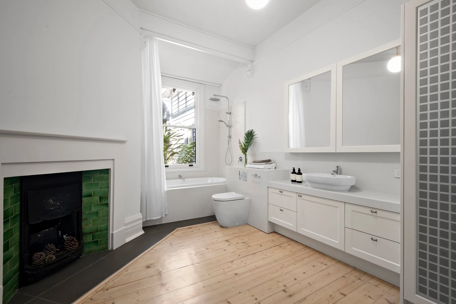 1 Logan Street, Canterbury, 3126