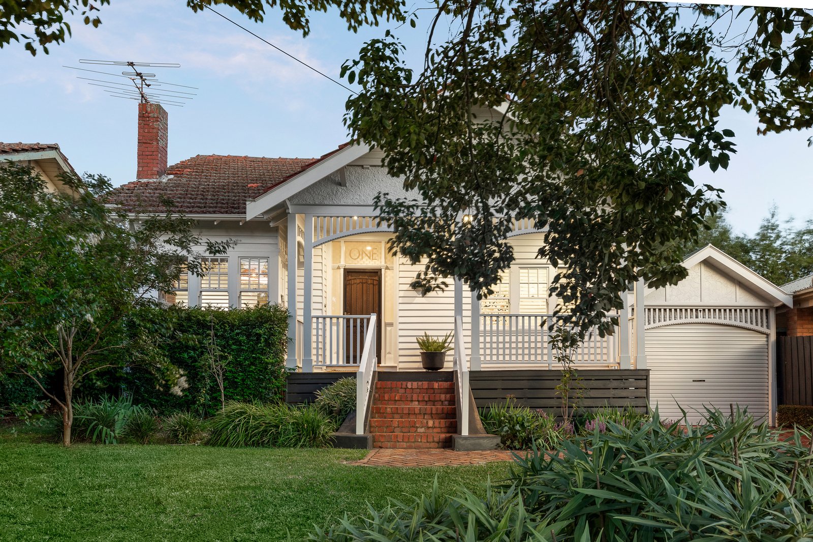 1 Verdun Street, Surrey Hills, 3127