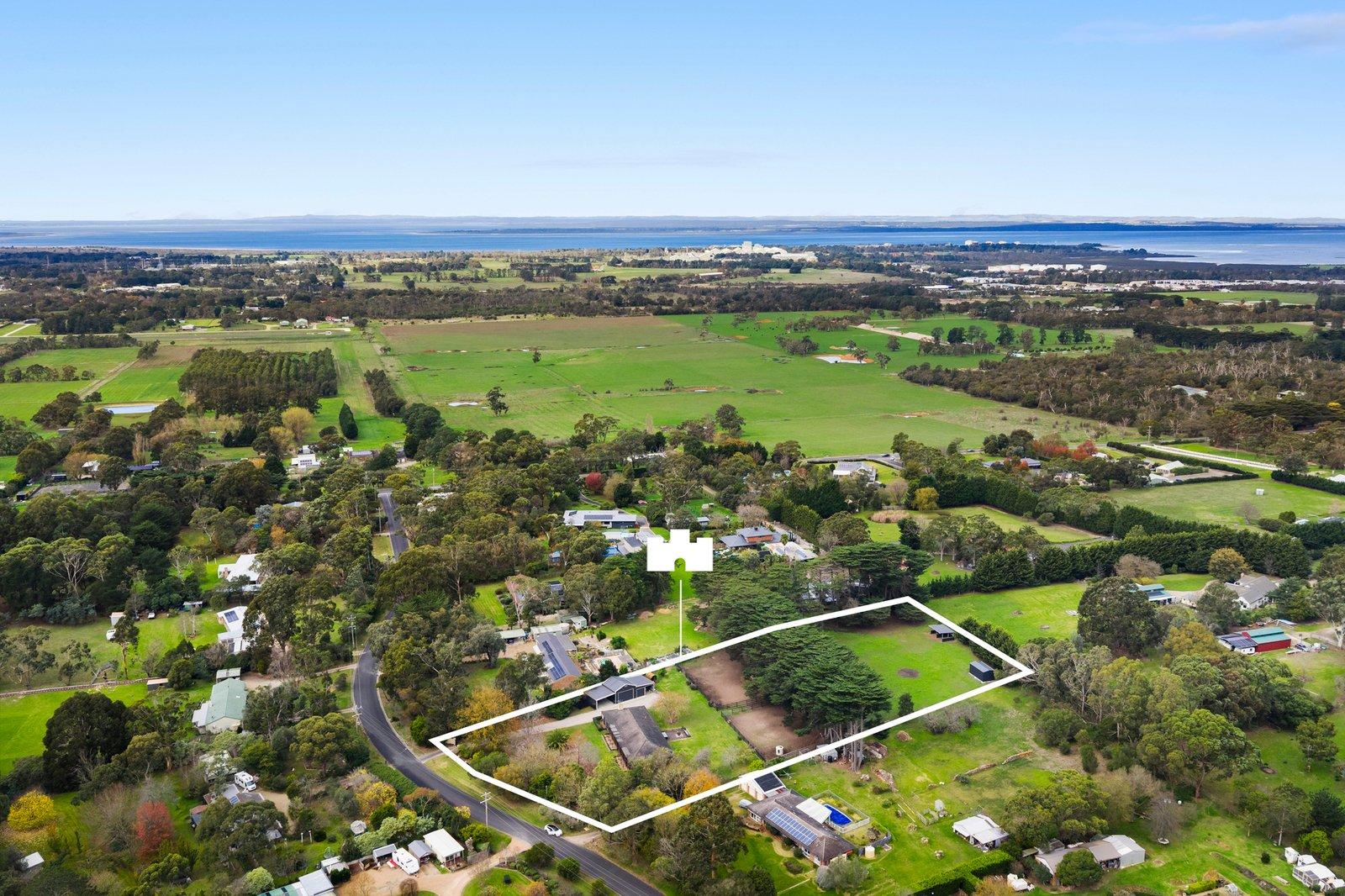 10 Clifford Drive, Tyabb, 3913
