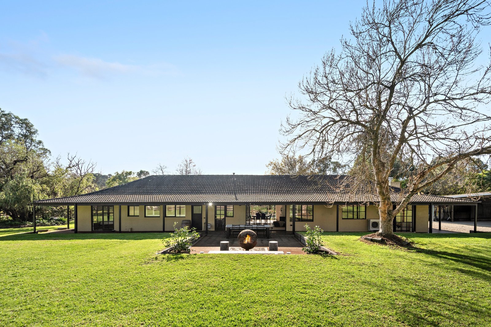 10 Clifford Drive, Tyabb, 3913