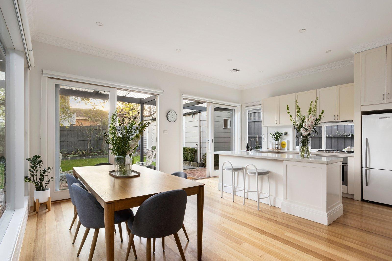 10 Clifton Grove, Hawthorn East, 3123