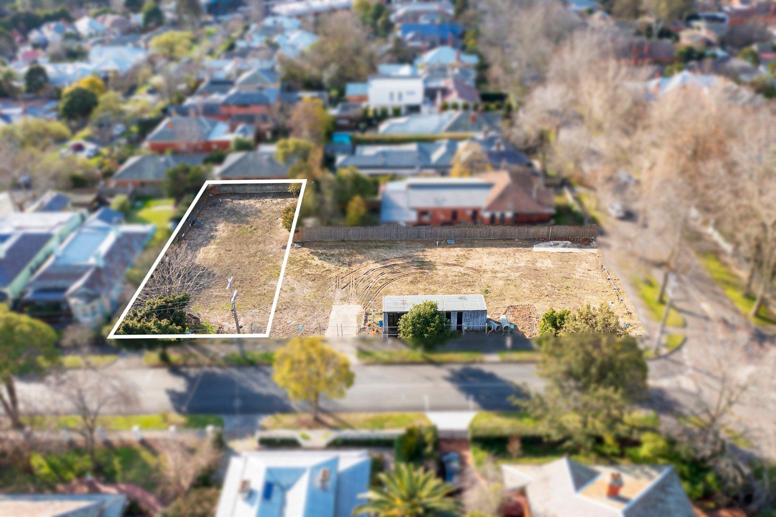 10 Cross Street, Canterbury, 3126