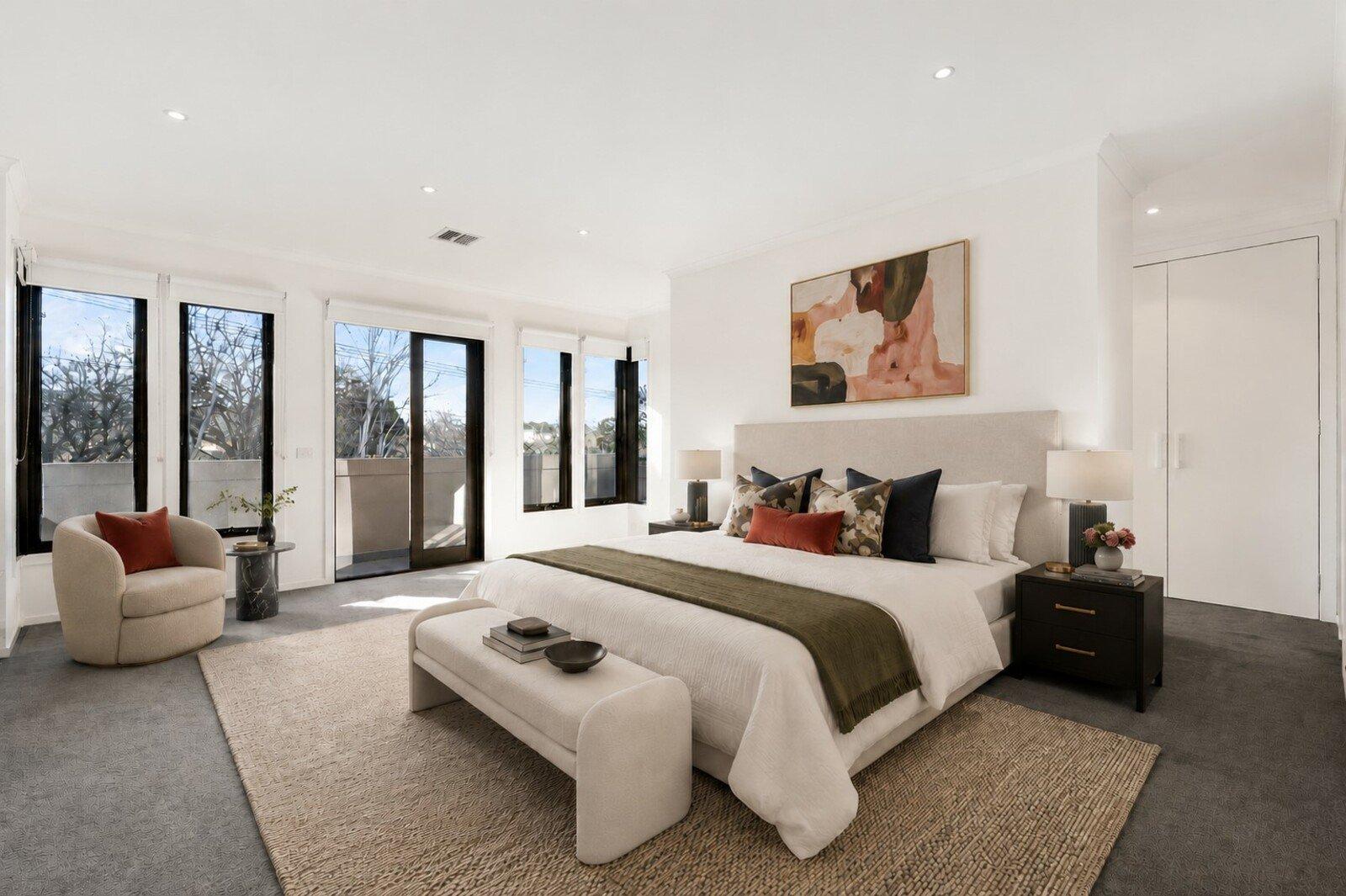 10 Glyndebourne Avenue, Toorak, 3142