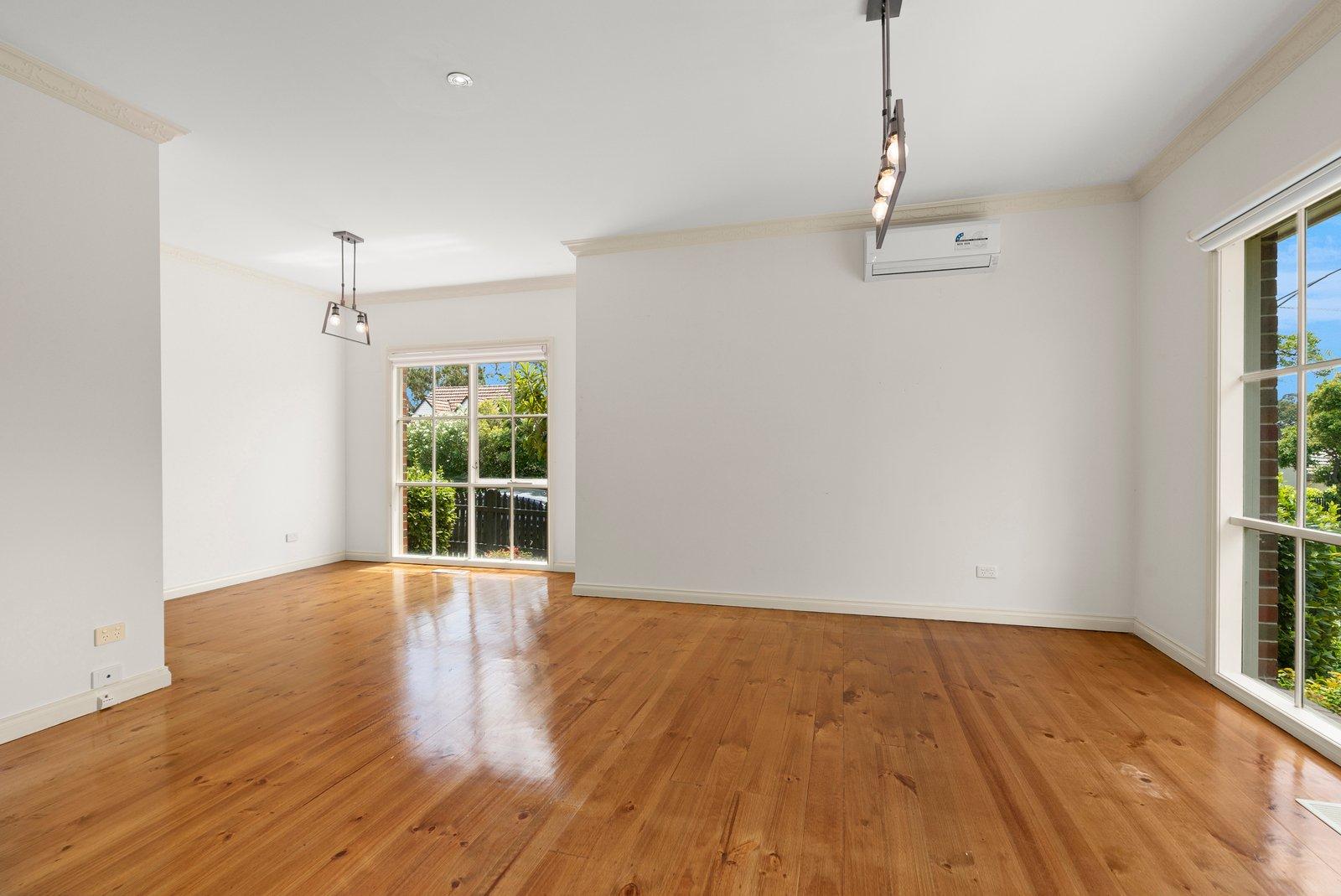 10 Macassar Street, Balwyn North, Vic