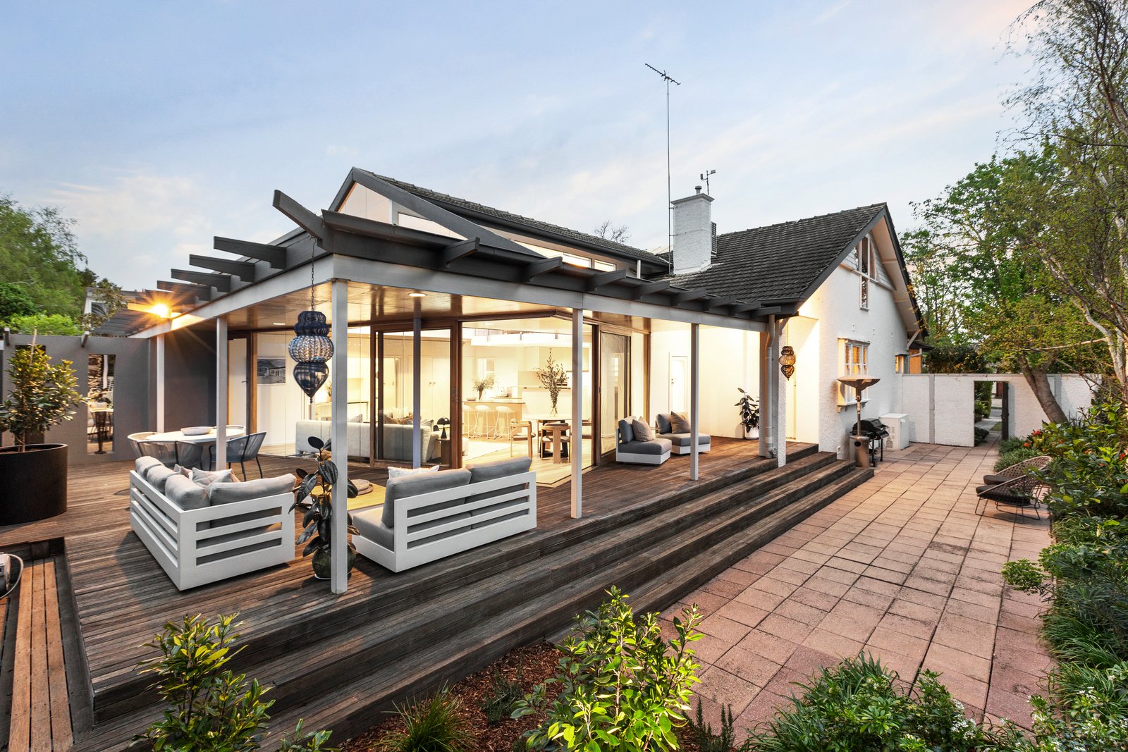 100 Normanby Road, Kew, 3101