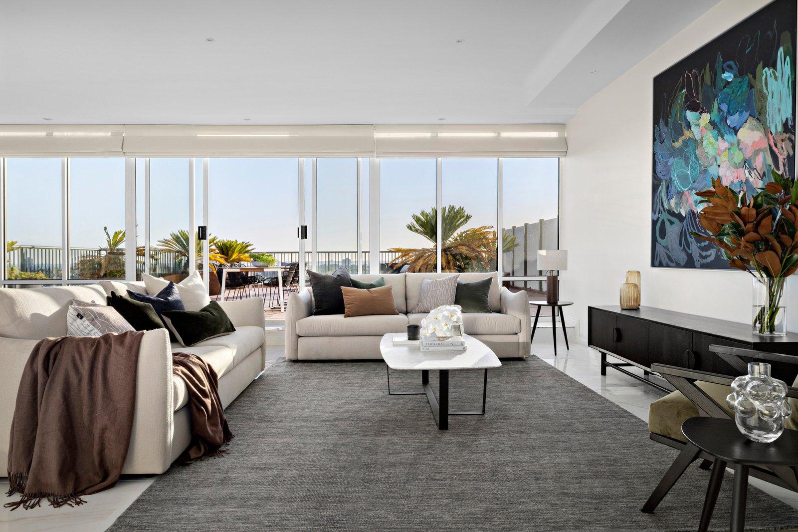 1002/15 Queens Road, Melbourne, 3004