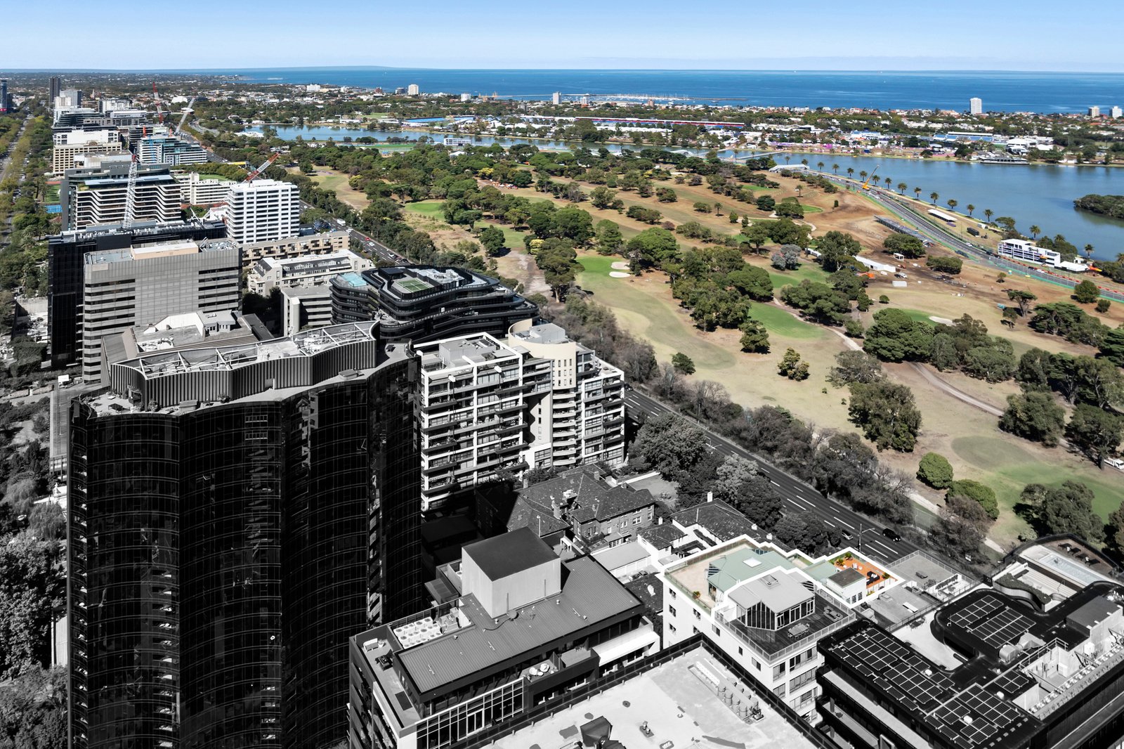 1002/15 Queens Road, Melbourne, 3004