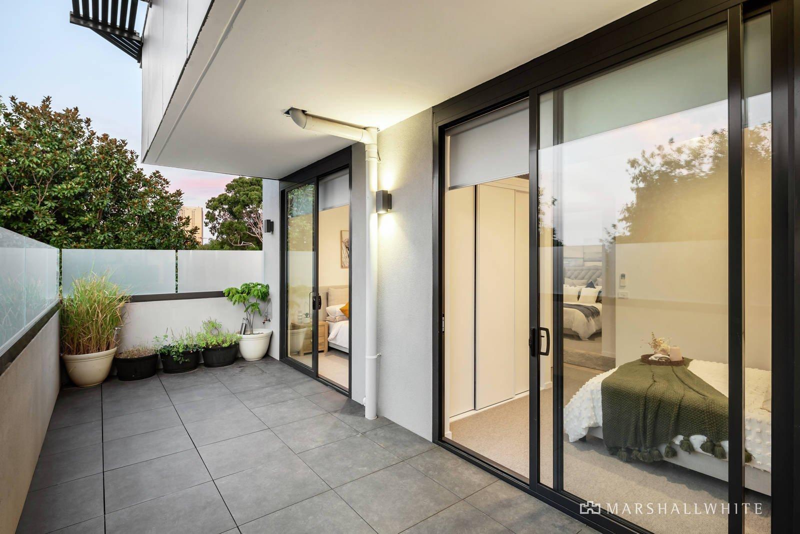 102/43 Zetland Road, Mont Albert, Vic