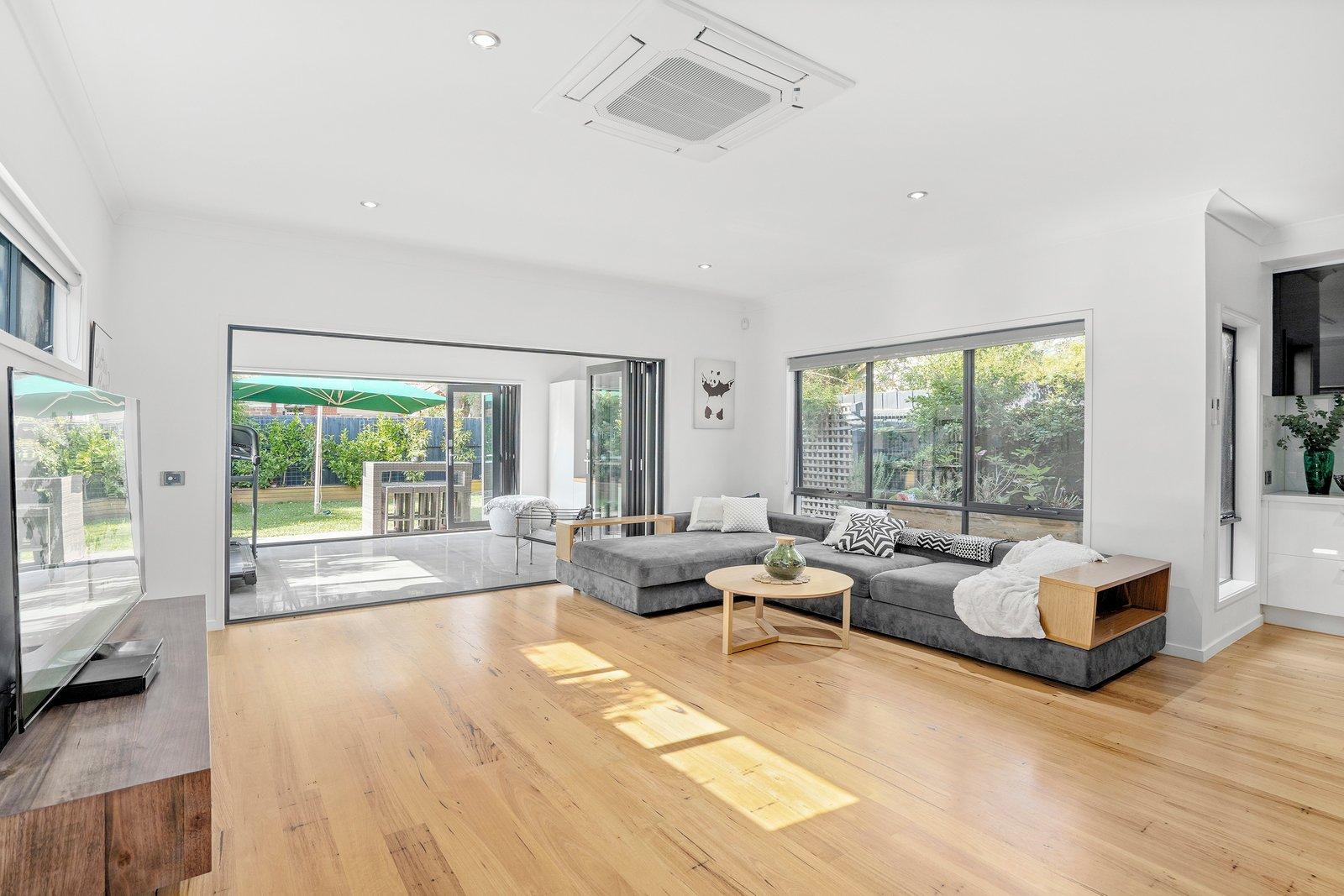 102 Carpenter Street, Brighton, 3186