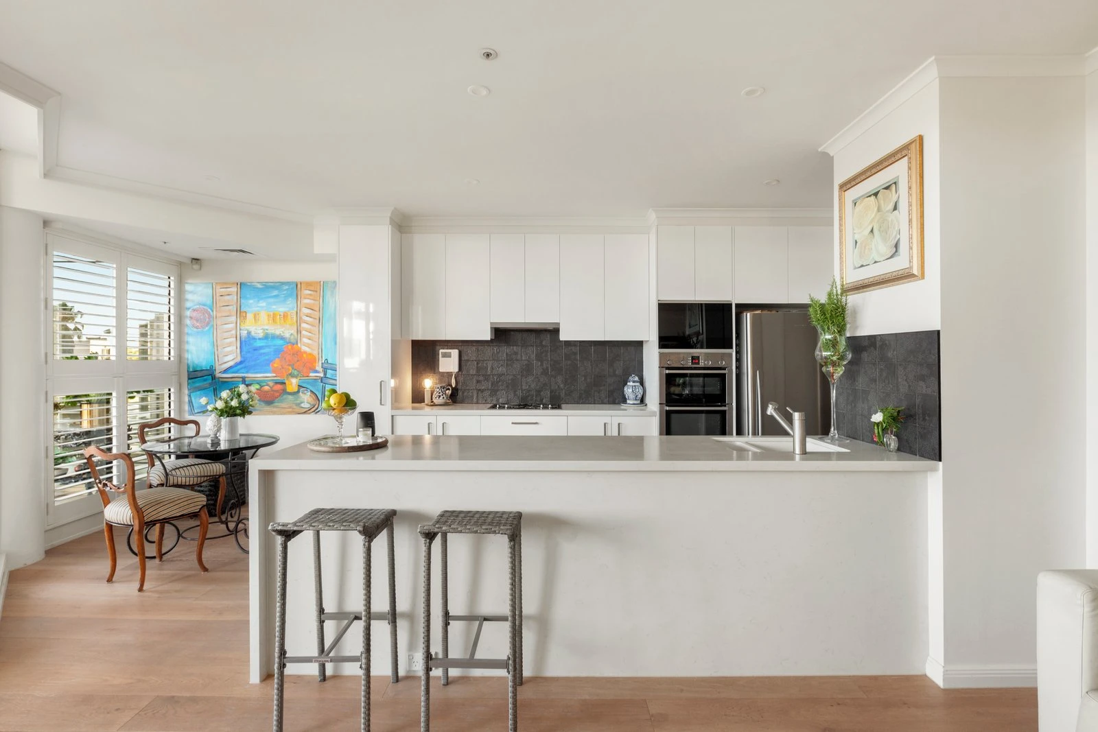 102/115 Beach Street, Port Melbourne, 3207