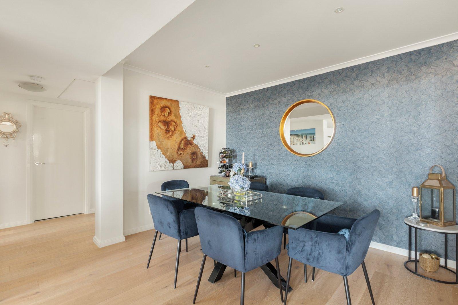 102/115 Beach Street, Port Melbourne, 3207