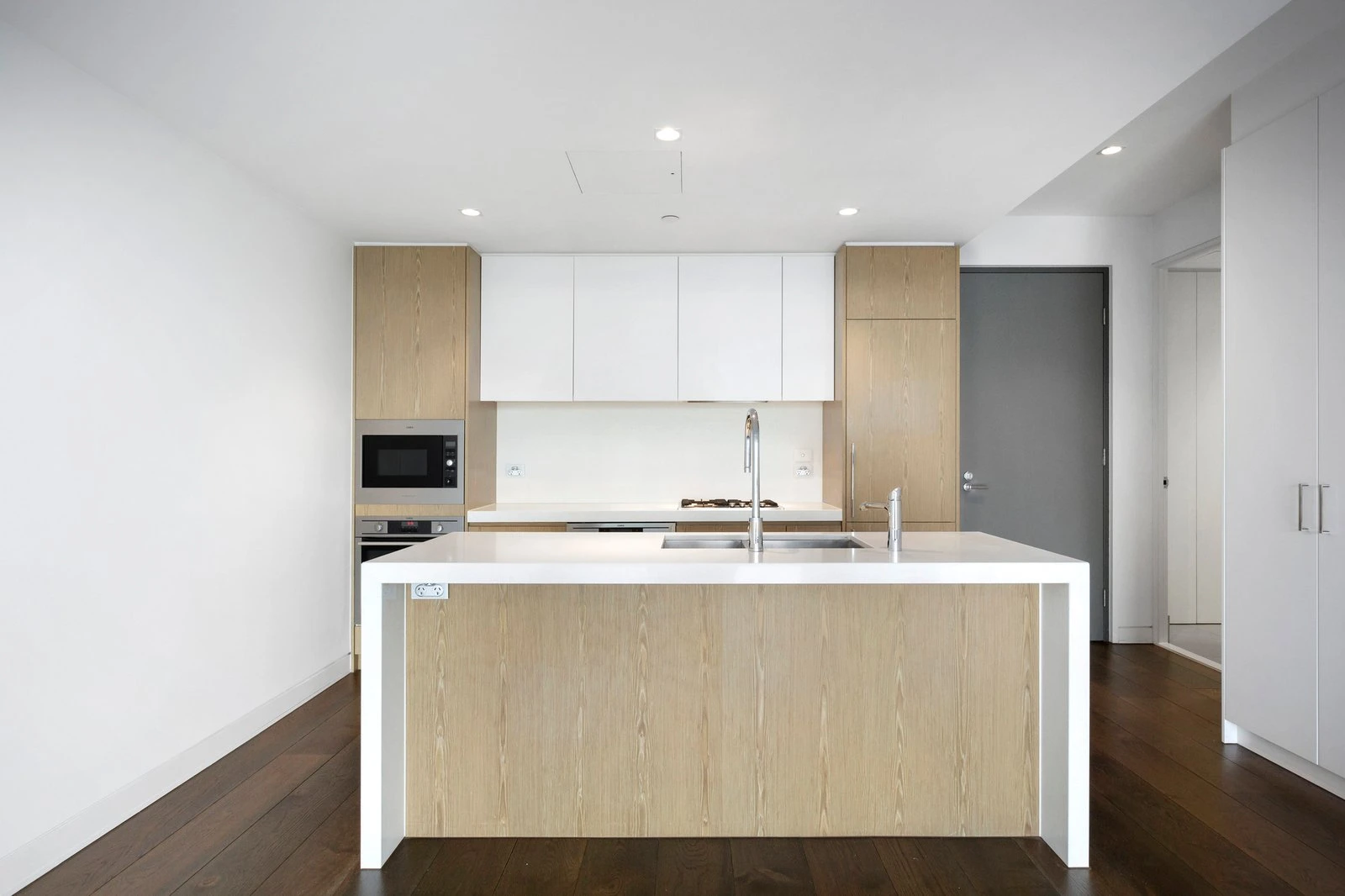 102/184-186 Bay Street, Brighton, 3186