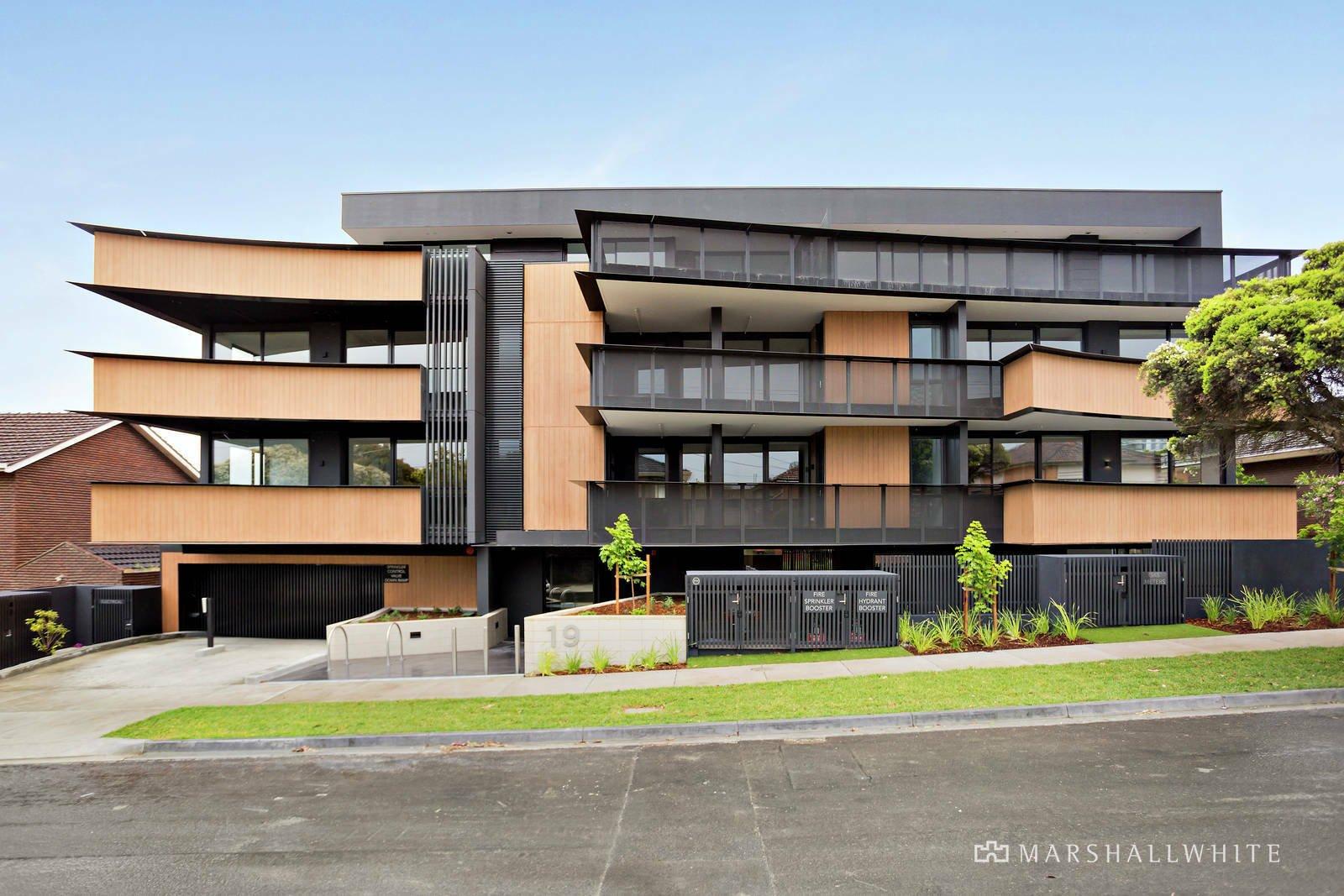 102/19 Frederick Street, Doncaster, 3108