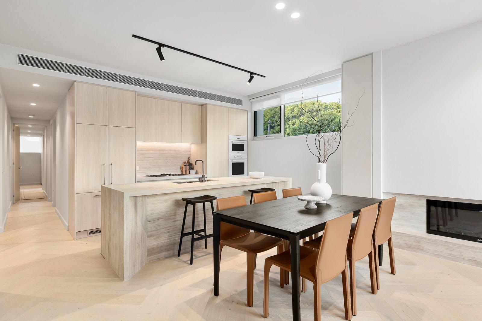102/38 The Grange, MALVERN EAST, 3145