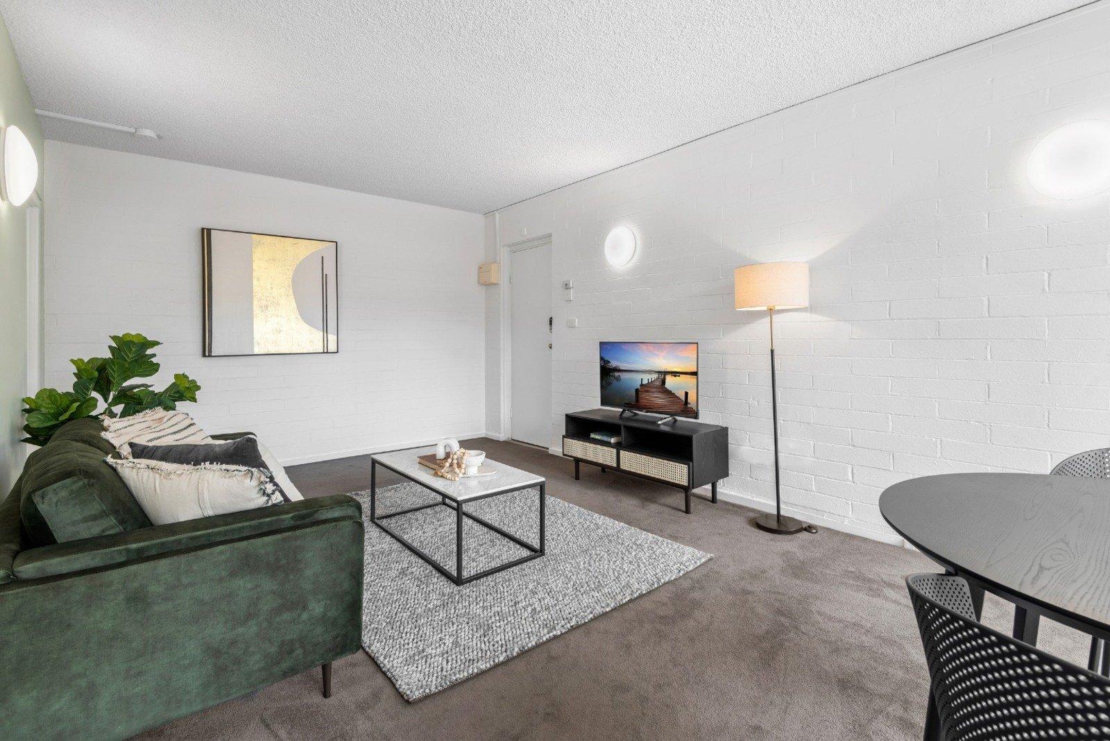 10/44 Gatehouse Street, Parkville, 3052