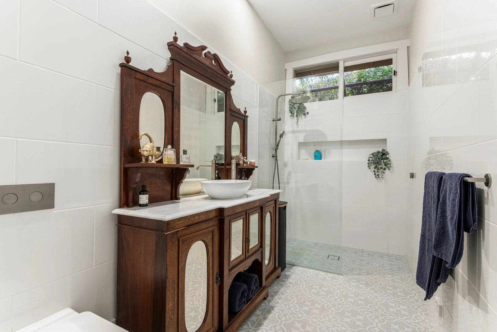 1047 Dandenong Road, Malvern East, 3145