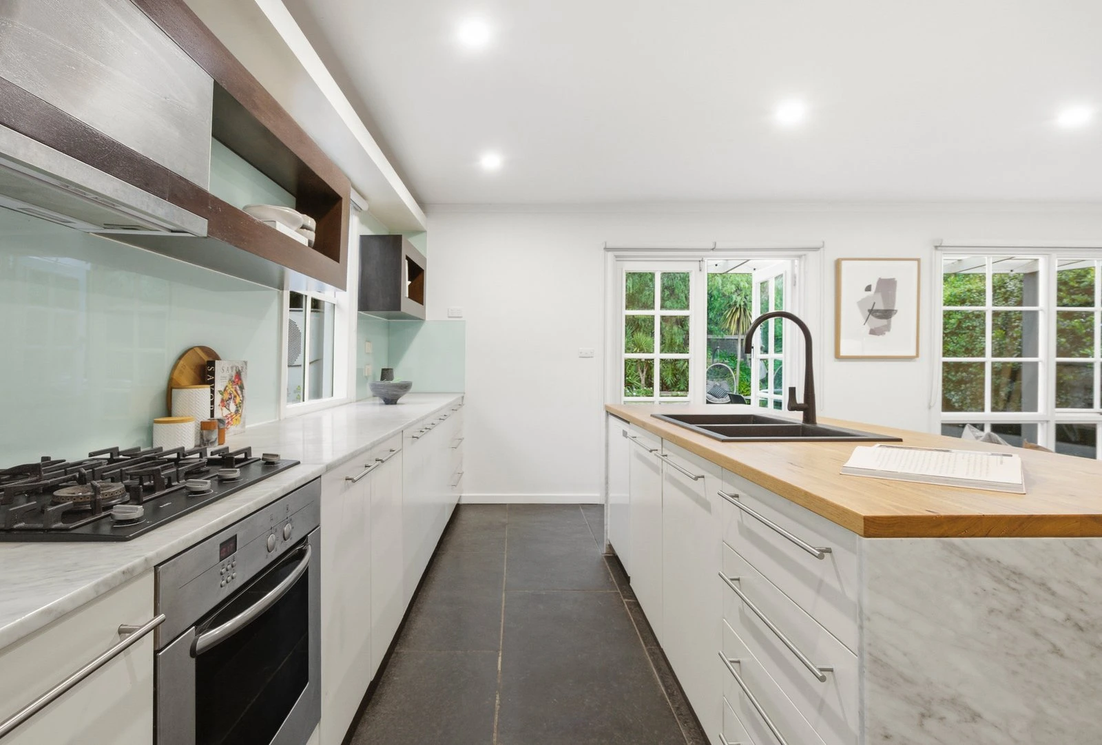 104 Asling Street, Brighton, 3186