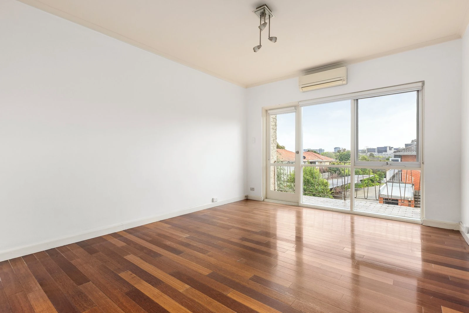 10/40 Osborne Avenue, Glen Iris, 3146