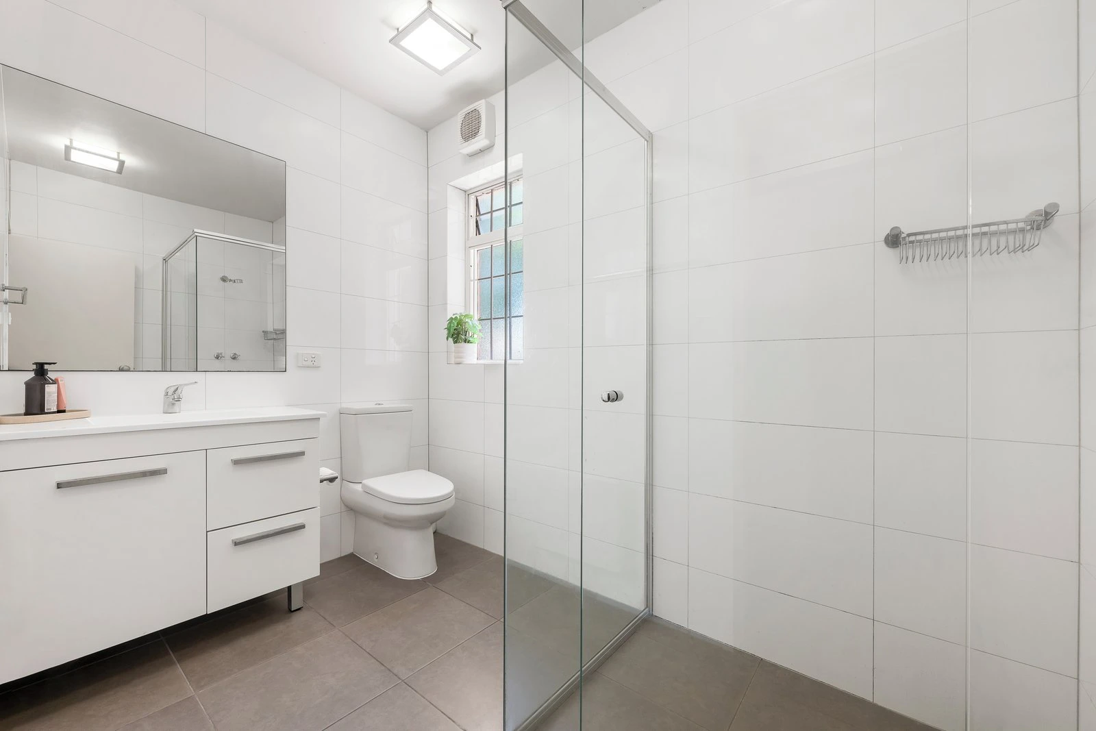 10/601 Toorak Road, Toorak, 3142