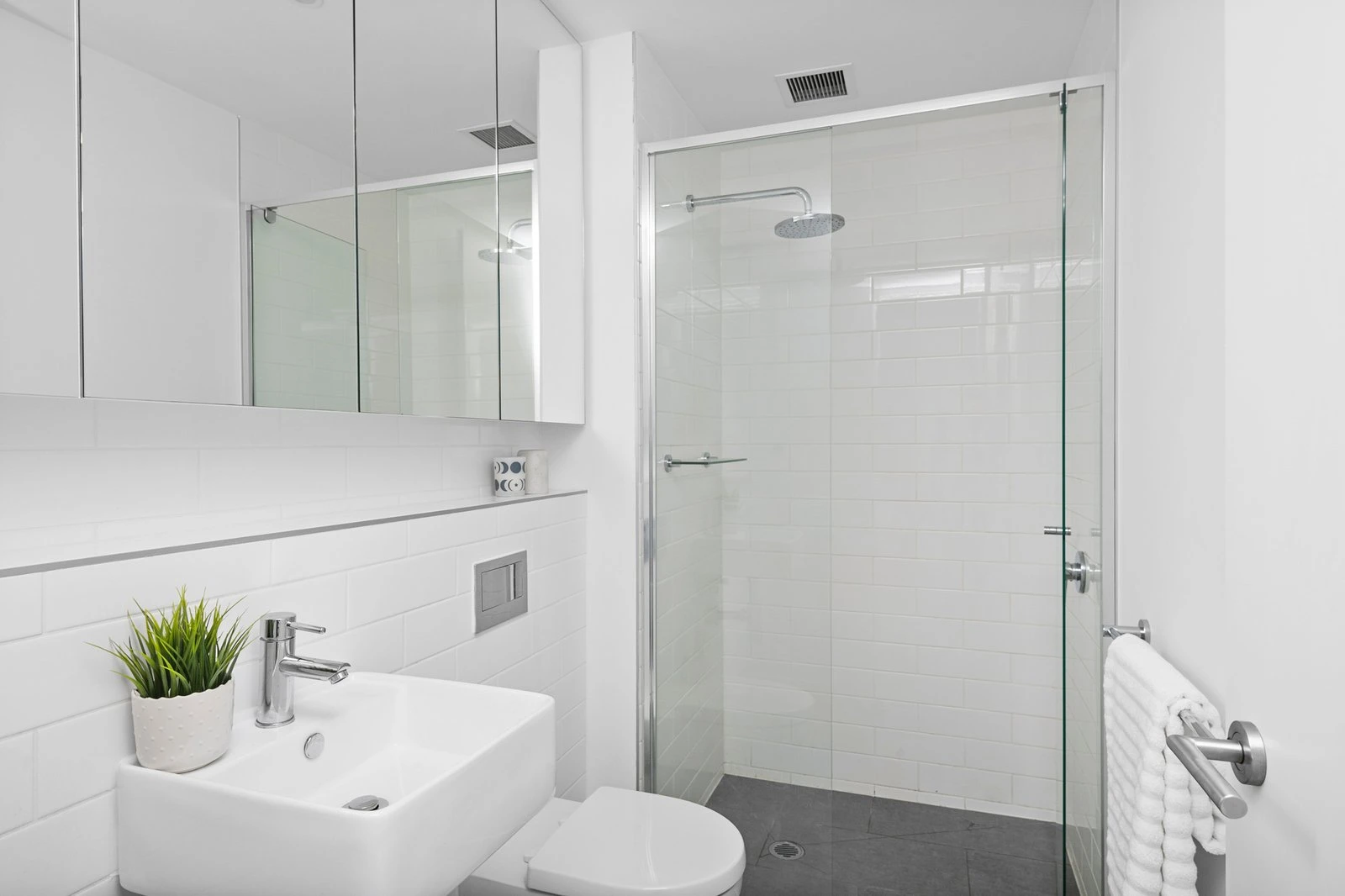 107/83 Tram Road, Doncaster, 3108