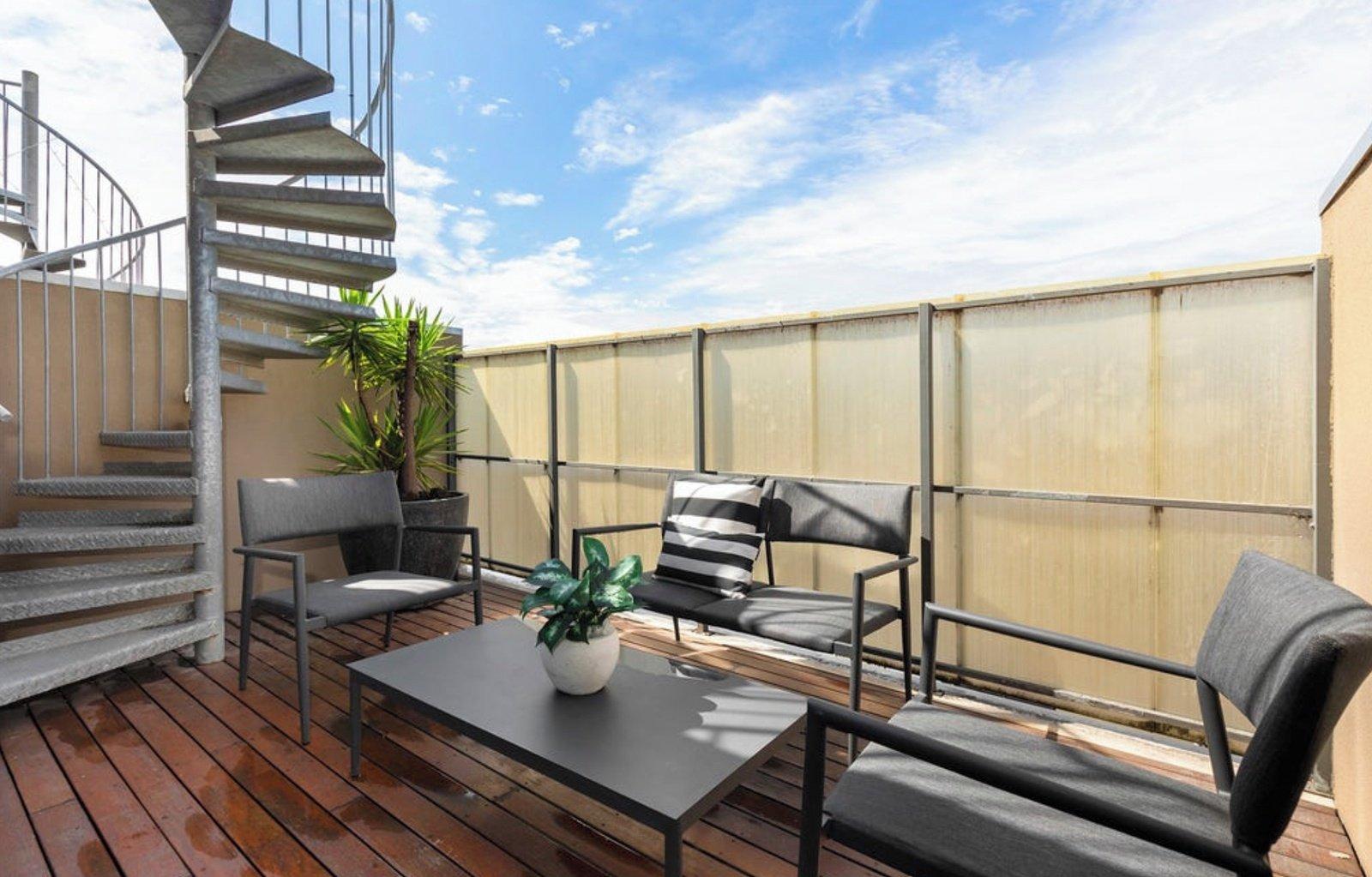10/98 Barkly Street, St Kilda, 3182