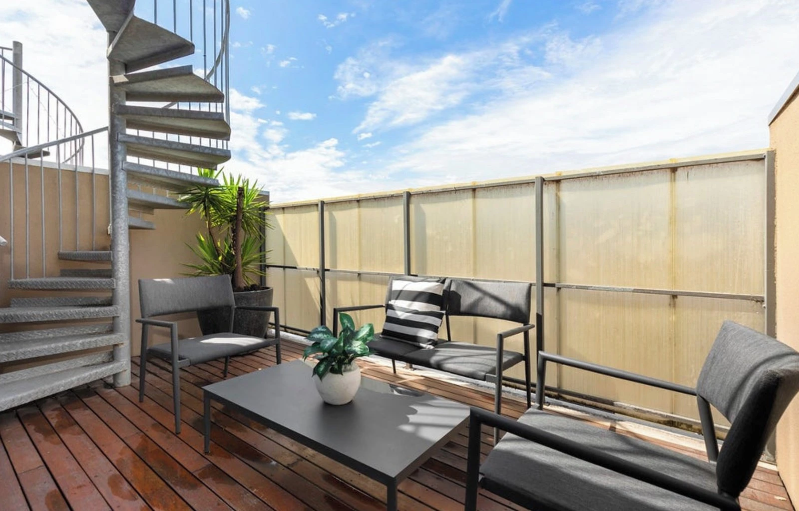 10/98 Barkly Street, St Kilda, 3182