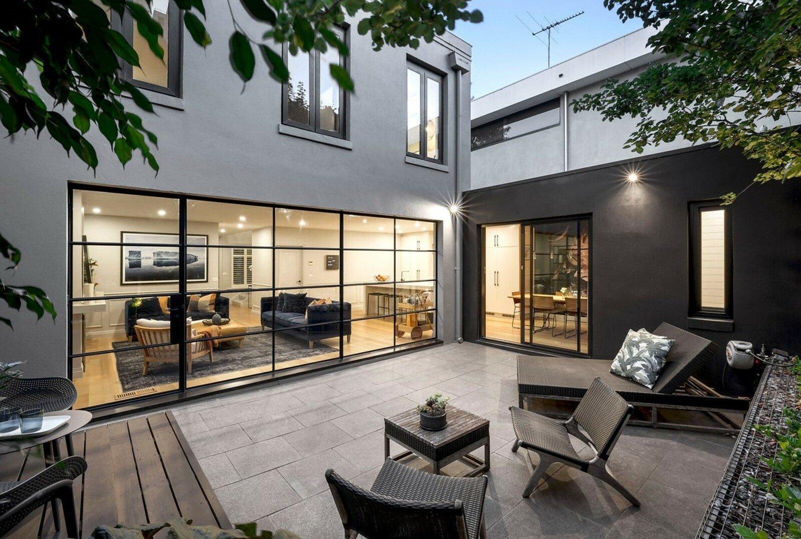 11 Tivoli Road, South Yarra, 3141